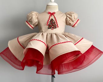 Personalisiertes Mädchen-Weihnachtskleid: Handgemachtes Lebkuchen-Feiertags-Outfit