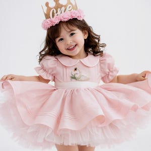 swan kid party dress Girls special occasion swan dress by Caramelo Kids