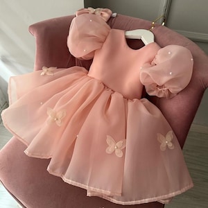 Robe poudré papillon bébé fille, Robe 1er anniversaire, Robe de demoiselle d'honneur poudré, Pour une occasion spéciale, Robe de soirée pour tout-petit image 4