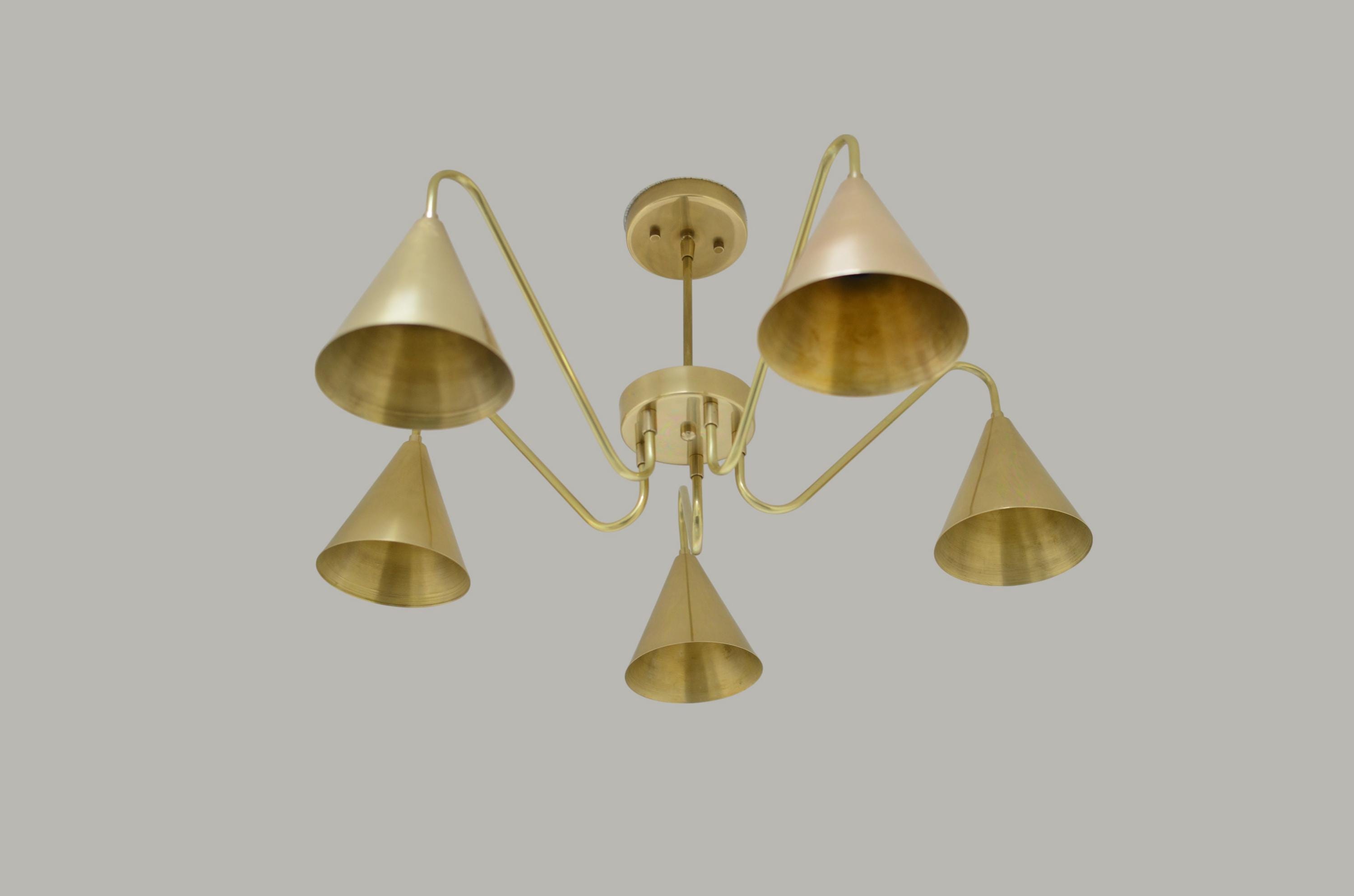 真鍮5コーンシャンデリア：ミッドセンチュリーモダンシーリングライト