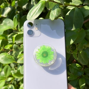 Handmade Daisy Phone Grip, Pressed Flower Phone Grip Holder, Cute Dried Flower Phone Grip, Real Flower Phone Charm Grip, Christmas Gift