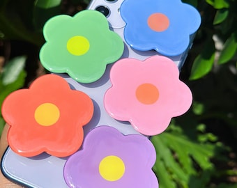 Single Solid White Black Colour Flower Phone Grip,  Green Brown Purple Round Resin Phone Grip, Magnetic Mobile Phone Stand, Cute Phone Grip
