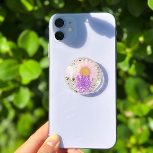 Handmade Real Daisy Phone Grip, Pressed Flower Phone Grip Holder, Dried Flower Phone Grip, Phone Charm Stand, Christmas Gift