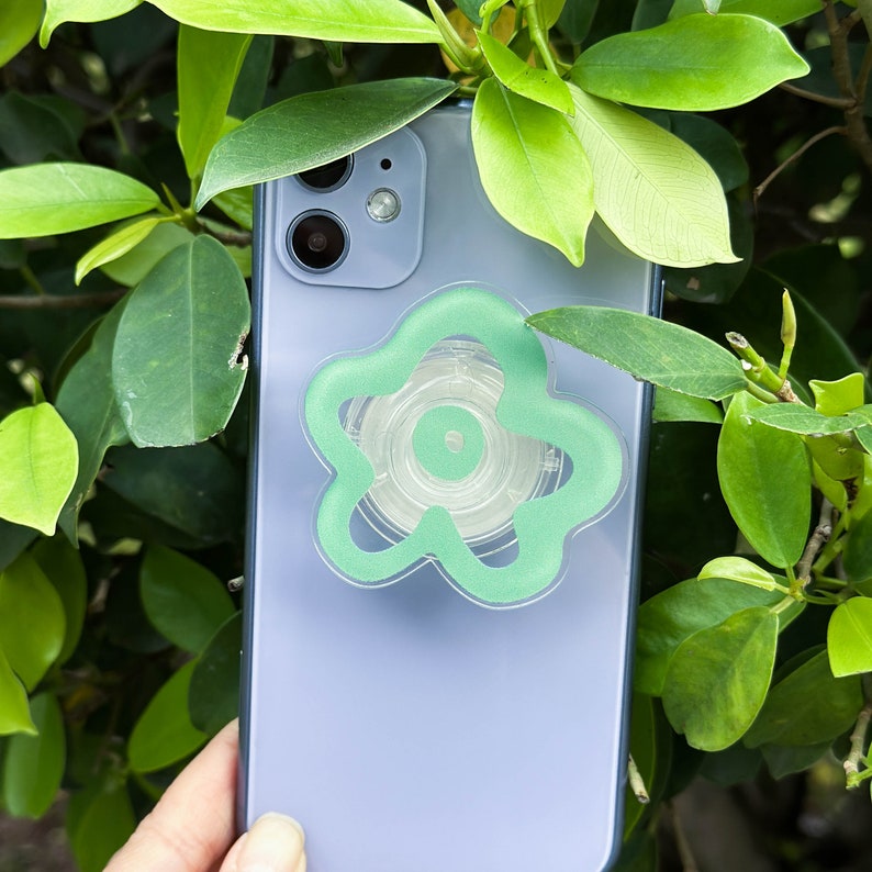 Single Solid White Black Colour Flower Phone Grip, Green Brown Purple Round Resin Phone Grip, Magnetic Mobile Phone Stand, Cute Phone Grip Green