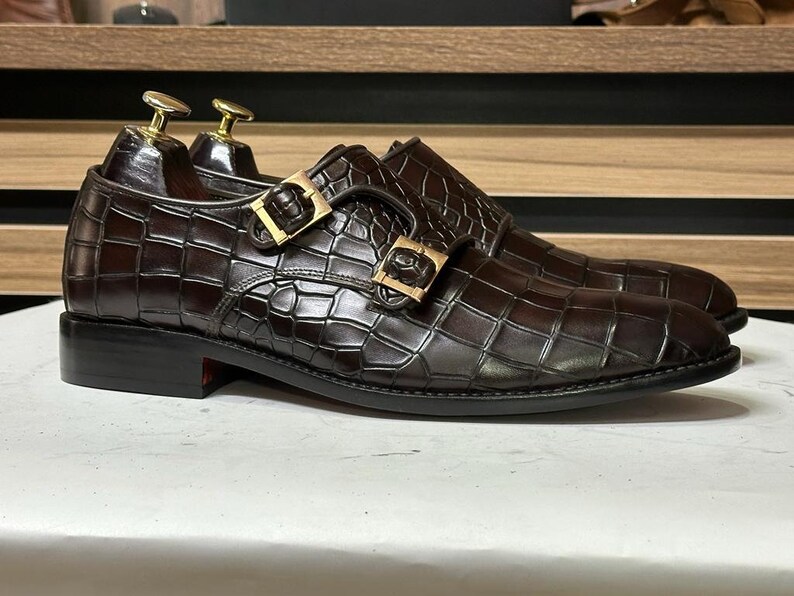Experience Refinement: Handmade Brown Leather Alligator Texture Double Monk Shoes for Men