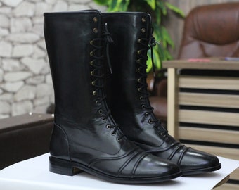Botas de couro pretas feitas à mão com bico fino: estilo masculino com cadarço