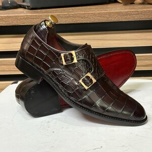 Experience Refinement: Handmade Brown Leather Alligator Texture Double Monk Shoes for Men