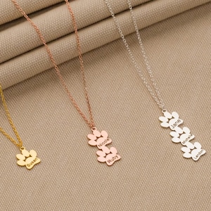 Custom Dog Paw Necklace, Paw Print Name Necklace, Tiny Paw Necklace, Engraved Paw Necklace, Personalized Pet Name Necklace, Gift for Her