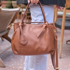 Leather Bag Women - Shoulder Leather Purse - Tan Personalized Shoulder Bag - Handmade Crossbody Leather Bag - Custom Gift for Mom