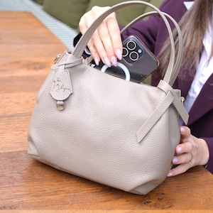 Frauen Ledertasche, Custom Crossbody Ledertasche, Echtleder Handtasche, Weihnachtsgeschenk für Sie - Leder Geldbörse mit Riemen