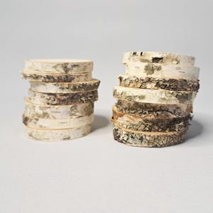 Natural birch wood slices for crafts Wedding decor DIY projects Rustic unfinished tree slices Natural wooden coasters Wood rounds with bark
