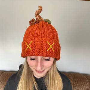 Crochet Jack-o'-lantern Pumpkin Beanie Hat
