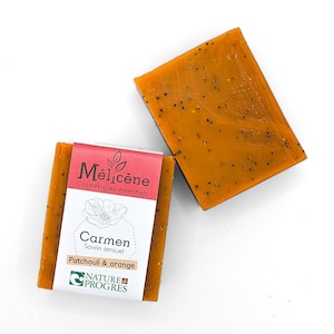 Savon exfoliant au Patchouli et à l'Orange / CARMEN