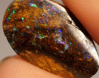 Opale de remplacement en bois étincelant d'Australie 5,70 cts beauté naturelle de Koroit