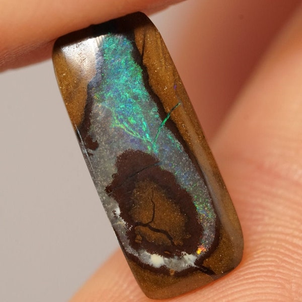 4.78ct Australian boulder opal