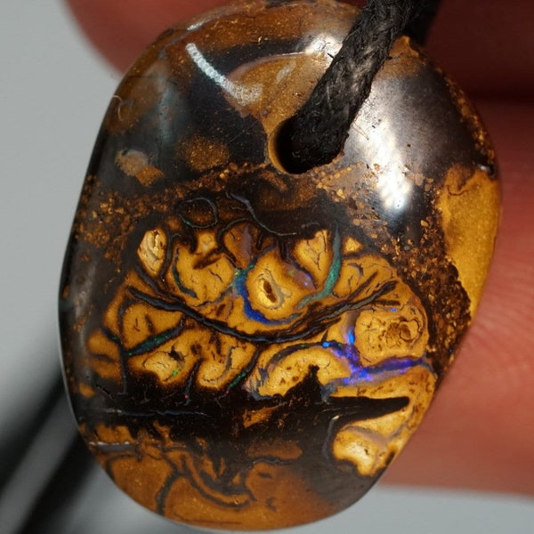 26,2ct boulder opal pendant polished australian gemstone