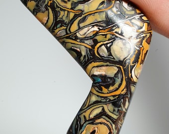 Matrix boulder opal, art cut, 43.90 cts, polished stone from Koroit, Australia, collector's item