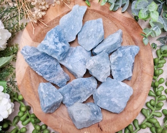 Raw Aquamarine Rough Rock | Gemstone Natural Crystal High Quality Mineral Interior Sculpture Geode Decoration Cluster Spiritual Decor Altar
