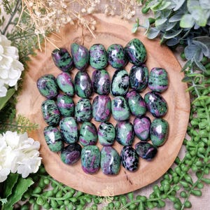 Ruby in Zoisite Tumbled Stone, Crystal Gemstone Polished Natural High Quality Grade Mineral Rock Tanzania Vitality Motivation Creativity