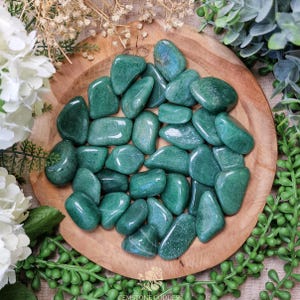 Green Aventurine Tumbled Stone, Crystal Gemstone Polished Natural High Quality Grade Mineral Rock Luck Prosperity Optimism Growth Abundance