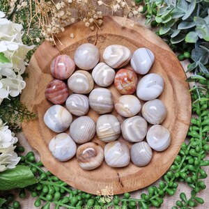 Flint Jasper Tumbled Stone, Crystal Gemstone Polished Natural High Quality Mineral Rock Protection Stability Mental Clarity Inner Strength