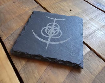 Elden Ring Dessous de verre en ardoise avec des runes fantastiques