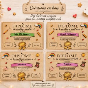Peut inclure: Diplômes en bois personnalisés avec des noms, décorés de motifs enfantins comme des arcs-en-ciel et des crayons. Les diplômes comportent les inscriptions "Diplôme du meilleur maître" et "Diplôme de la meilleure maîtresse".