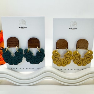 Scalloped 3/4 circle earrings- polymer clay
