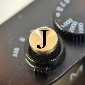 Initiële concave ontspanknop, gepersonaliseerde ontspanknop, opnameknop, concave ontspanknop voor verbeterd vingercomfort afbeelding 13