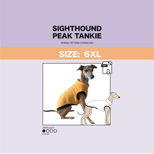 Può includere: Download del modello di cucito per un Sighthound Peak Tankie in taglia 6XL. L'immagine mostra un cane che indossa un tankie giallo con finiture nere e un disegno a tratto del tankie. Il livello di difficoltà è principiante.