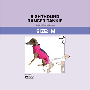 Könnte beinhalten: Ein Schnittmuster für einen pink-schwarzen Hundemantel, genannt Sighthound Ranger Tankie, in Größe M. Das Schnittmuster ist für fortgeschrittene Anfänger geeignet und als PDF-Download erhältlich.