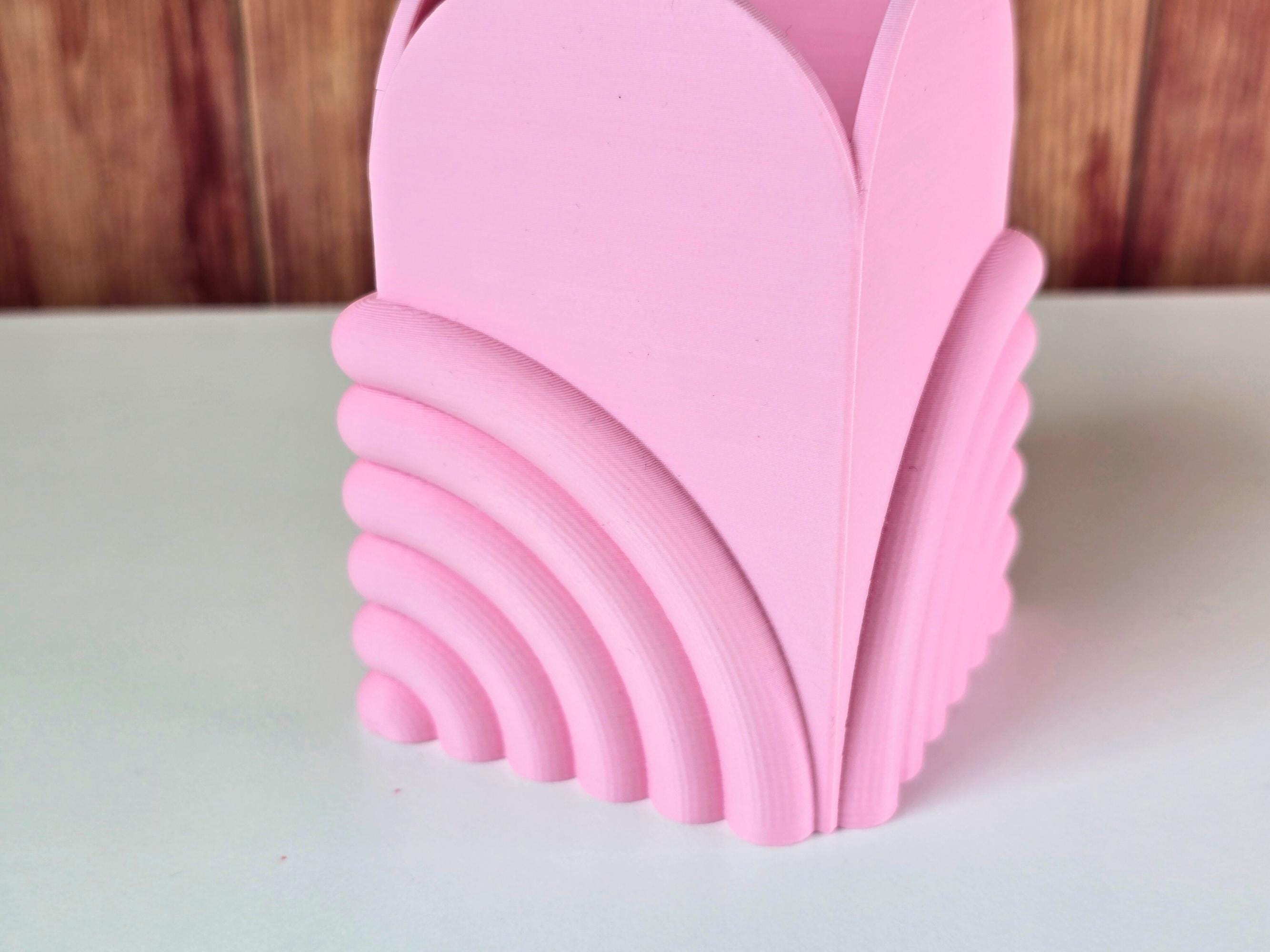 Plastic Pencil Shape Desktop Cute Children Desk Accessories Organizer Stand Container Pencil Pen Holder - Pen Holder And Pen Organizer Price