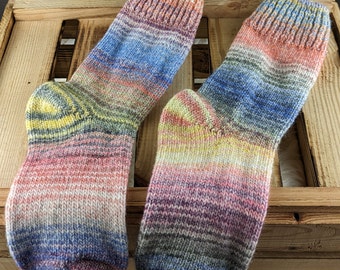 Wollsocken bunt Farbwechsel • wie selbstgestrickt • Größe 35-38 39-42 • Geschenk • wärmende Socken für Damen und Herren