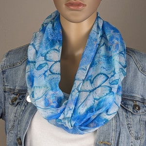 Loop scarf women's butterflies-viscose silk-tube scarf-round scarf-light and airy-spring scarf-gift for her-birthday-Mother's Day blau