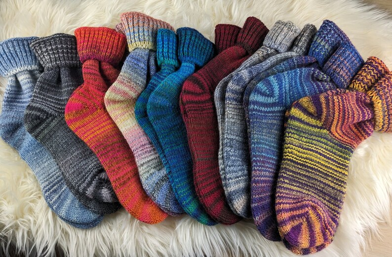 Wollsocken bunt Farbwechsel wie selbstgestrickt Größe 35-38 39-42 Geschenk wärmende Socken Geschenk. Bild 2