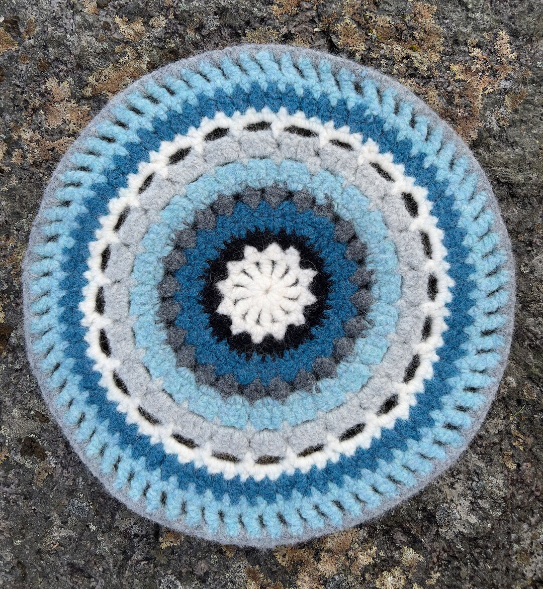Wool Seat Cushion, Floor Seating, Bench Seat Pad, Crochet Seat Mat, Chair Cushion, Handmade