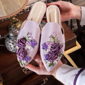 Handmade Bridal Slippers, Silk Ribbon Embroidered Shoes, Elegant Leather Flats, Wedding Mules, Luxury Gift for Her, Women&#39;s Slip-On Slippers