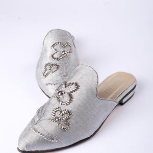 Elegant Handcrafted Embroidered Slippers for Women, Wedding or Everyday Use, Luxury Gift Idea, Comfortable & Unique Design