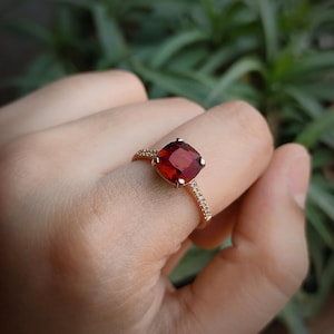 Red garnet cushion ring/ 925 sterling silver ring/ cushion cut garnet ring/ promise ring/ January birthstone ring/ proposal ring for her