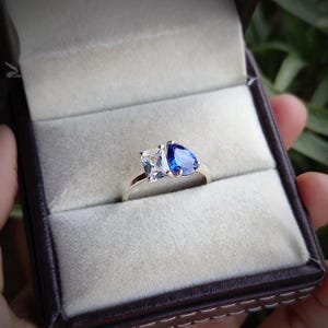 Pear Sapphire & Moissanite Two-Stone Ring: Sterling Silver Toi et Moi