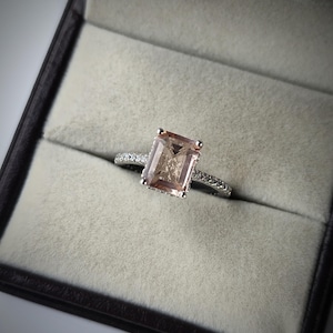 Emerald cut morganite ring/ 925 sterling silver ring/june birthstone ring/ morganite halo ring/ promise ring/ gift for her/ proposal ring