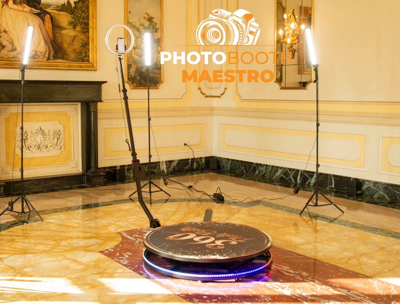 360 Photo booth. 360 Video booth. Automatic 360 spinner. 360 Booth video. 360 Photobooth. 360 Machine imagem 3