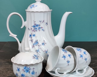 Vintage Shrirnding Porcelain Coffee or Tea Set with Coffeepot, 2 Cups and Saucers and Suger Jar, With Lavender Floral Print