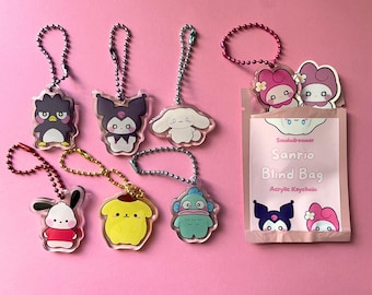 アクリル製両面キーホルダーブラインドバッグ（お揃いのステッカー付き）｜かわいいミステリーガチャ｜1.5インチ