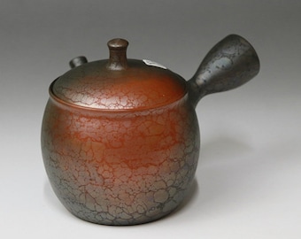 Tokoname tekanna #2 av Hector Konomi