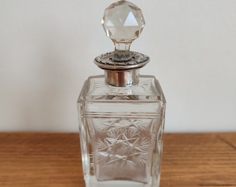 Edwardian antique scent bottle, Birmingham 1917 Vintage silver topped with decretive silver and glass stopper, Vanity Jar.