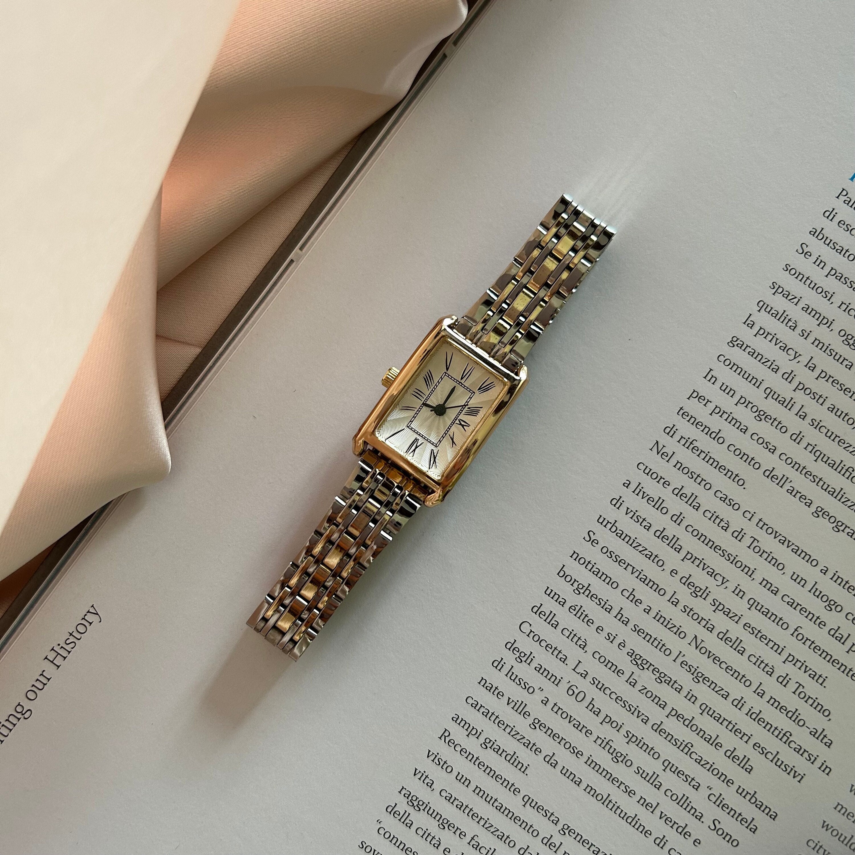 Etsy vintage best sale watches