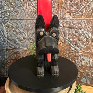 Vintage 1930s/40s wooden scottie dog clothes brush holder