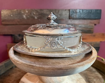 Vintage Corbell Co Silverpläterad täckt smörskål frostad glasfoder, viktoriansk stil utsmyckad relish-serveringsskänk, antika smycken samlarpresent