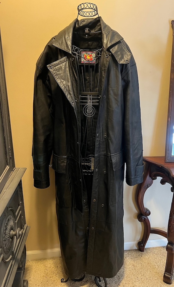 Vintage Large Men’s Pegasus leather duster jacket;